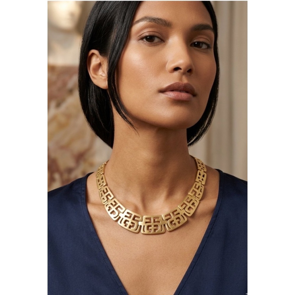 Vintage Trifari Empress Necklace Brushed Gold Geometric Link Collar Vintage